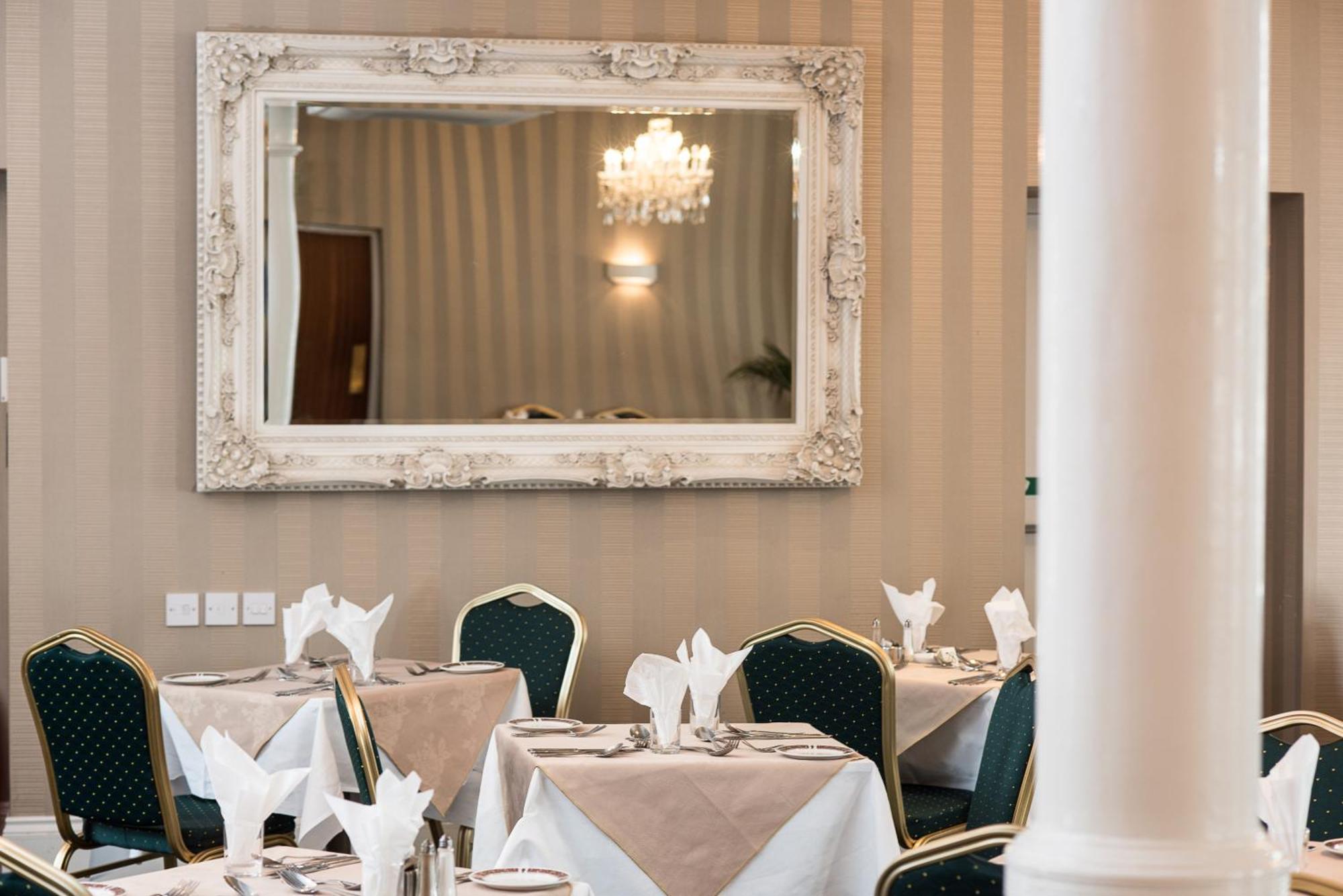 Haddon Hall Hotel Eastbourne Eksteriør billede
